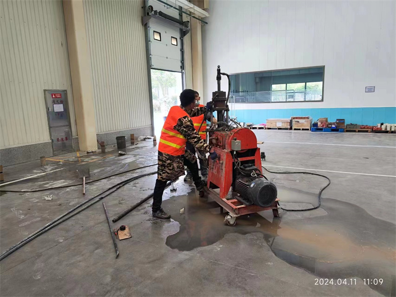 广宗厂房地面下沉塌陷注浆加固施工